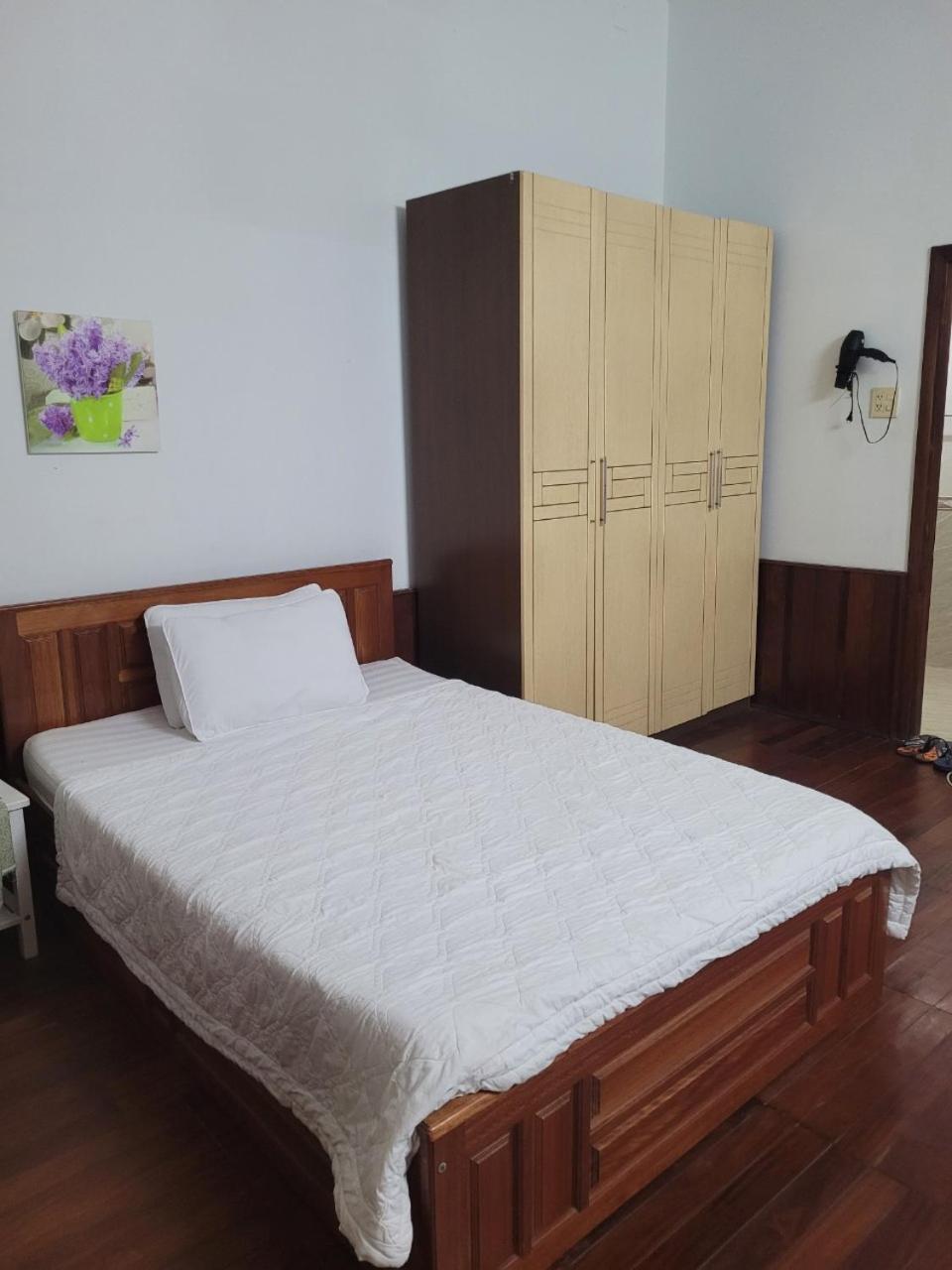 Hostel Ngoc Lien Tuy Hoa Exterior photo